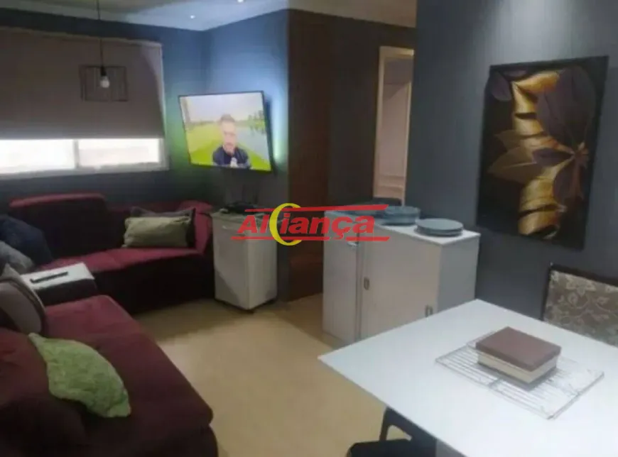 Foto 1 de Apartamento com 2 Quartos à venda, 50m² em Vila das Palmeiras, Guarulhos