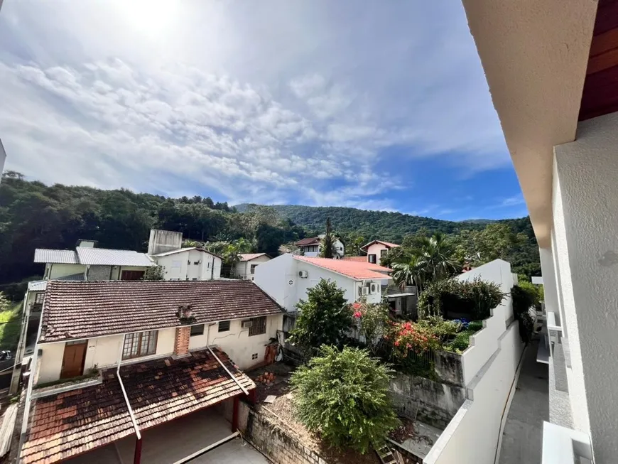 Foto 1 de Apartamento com 2 Quartos à venda, 57m² em Itacorubi, Florianópolis