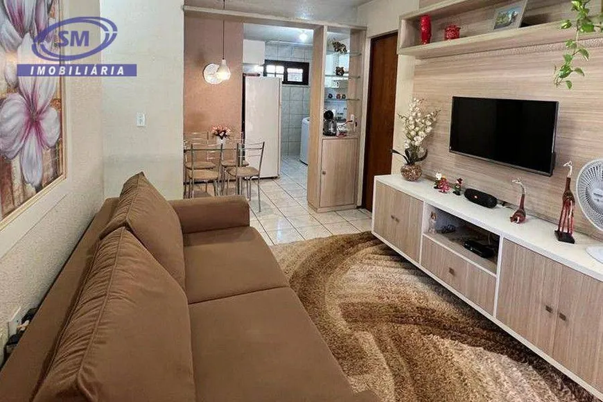 Foto 1 de Apartamento com 2 Quartos à venda, 50m² em Guajerú, Fortaleza