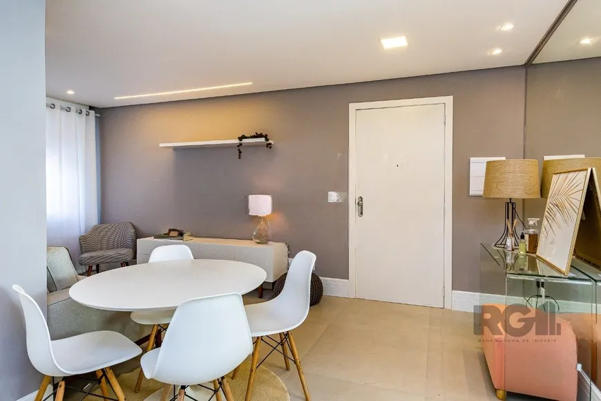 Foto 1 de Apartamento com 2 Quartos à venda, 63m² em Auxiliadora, Porto Alegre