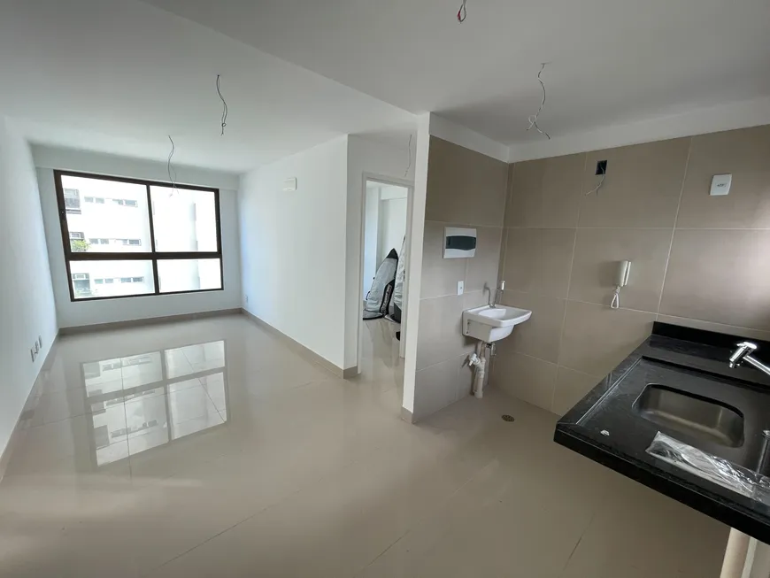 Foto 1 de Apartamento com 1 Quarto à venda, 34m² em Parnamirim, Recife