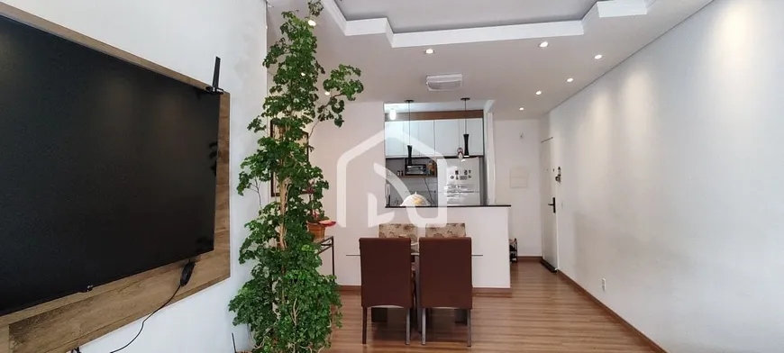 Foto 1 de Apartamento com 3 Quartos à venda, 79m² em Jardim Tupanci, Barueri
