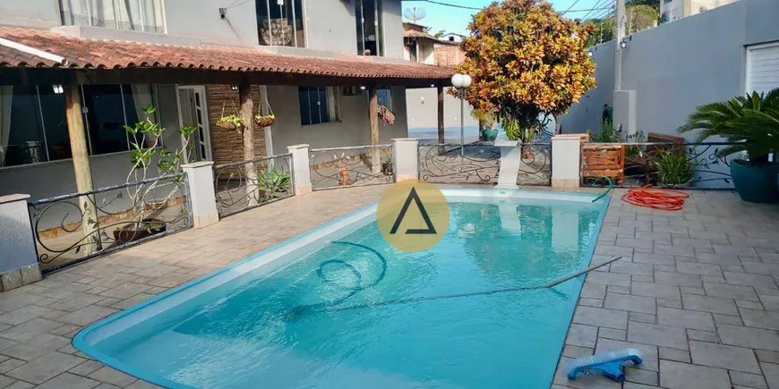 Foto 1 de Casa com 5 Quartos à venda, 538m² em Virgem Santa, Macaé