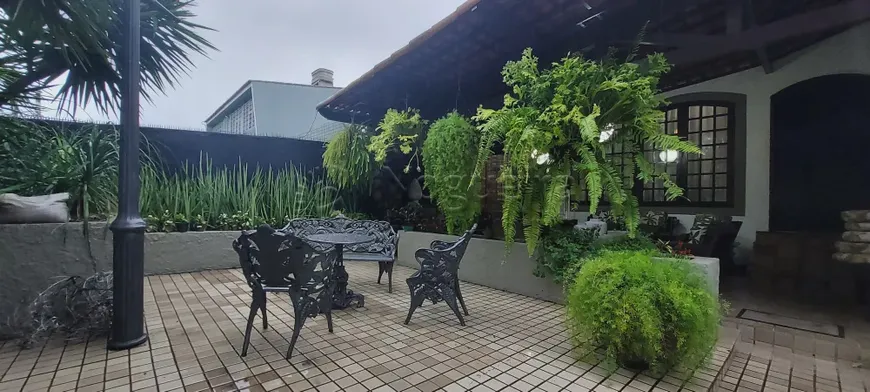 Foto 1 de Casa com 3 Quartos à venda, 550m² em Prado, Recife