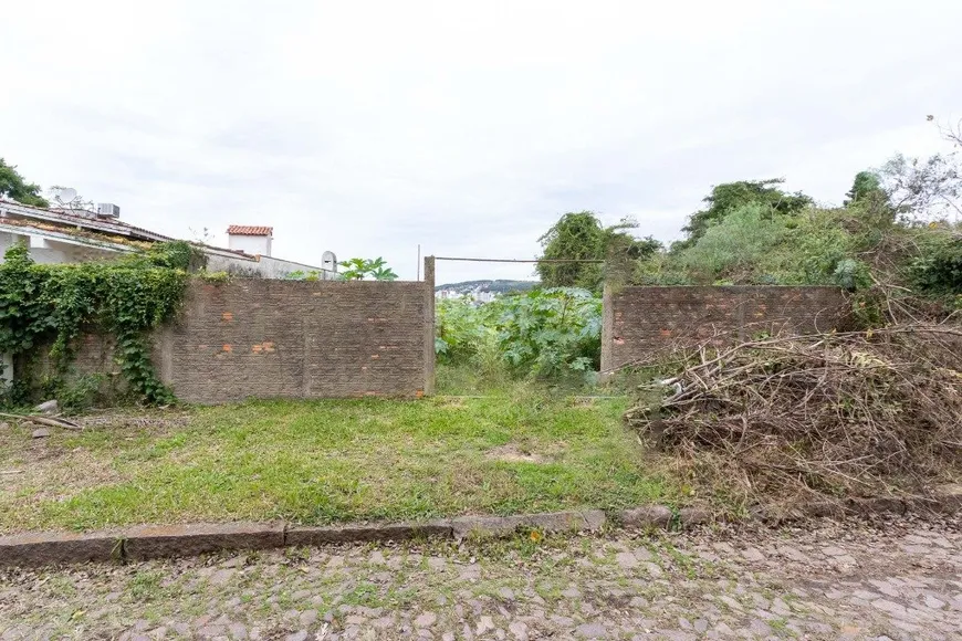 Foto 1 de Lote/Terreno à venda, 1m² em Vila Assunção, Porto Alegre