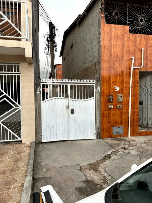 Foto 1 de Casa com 2 Quartos à venda, 60m² em Jardim Cruzeiro, Feira de Santana