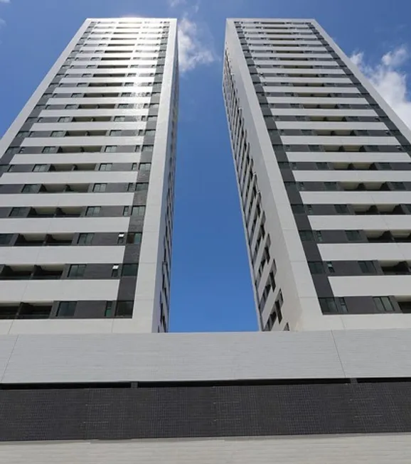 Foto 1 de Apartamento com 2 Quartos à venda, 56m² em Torreão, Recife