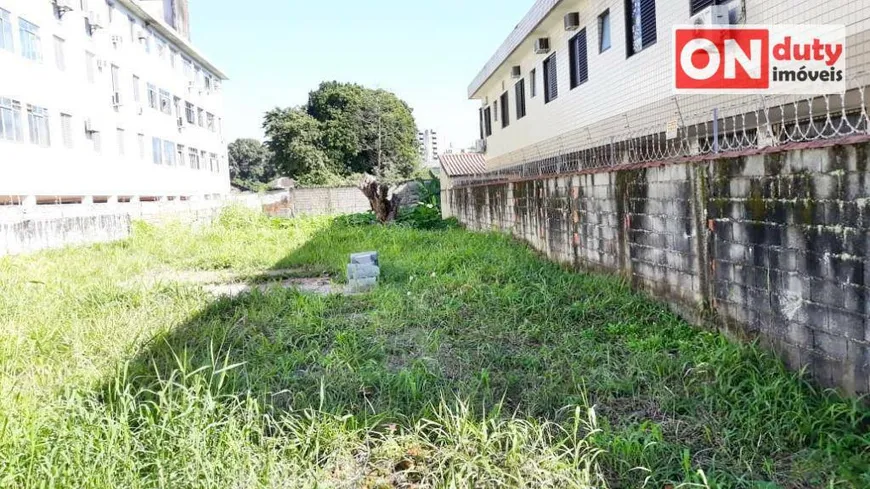 Foto 1 de Lote/Terreno para venda ou aluguel, 940m² em Centro, São Vicente