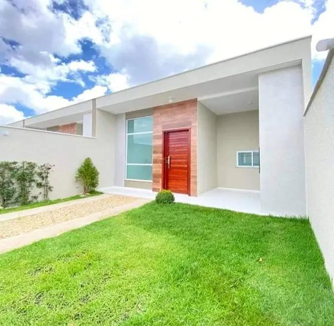 Foto 1 de Casa com 3 Quartos à venda, 90m² em Urucunema, Eusébio