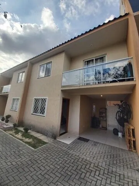 Foto 1 de Sobrado com 3 Quartos à venda, 80m² em Uberaba, Curitiba