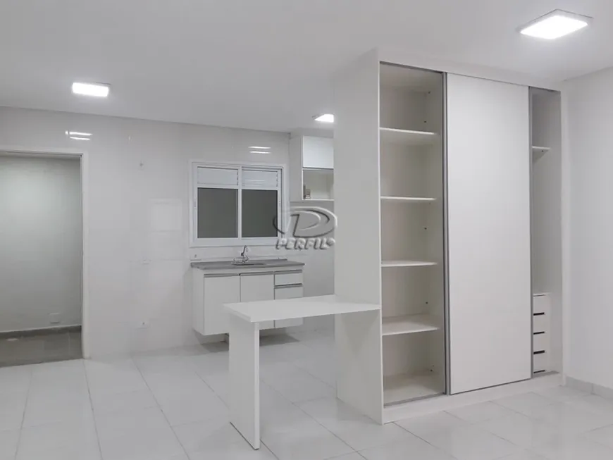 Foto 1 de Apartamento com 1 Quarto para alugar, 32m² em Vila Bela, São Paulo