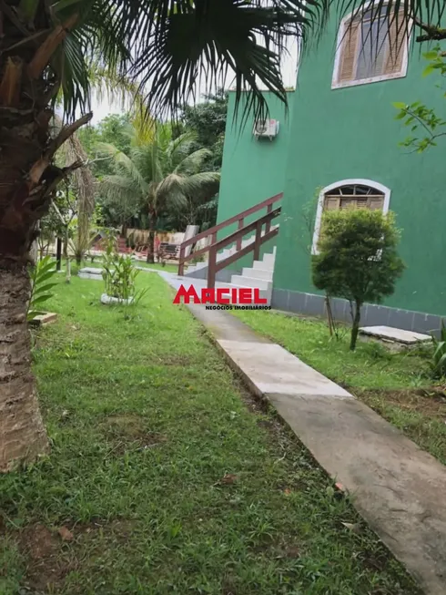 Foto 1 de Casa de Condomínio com 2 Quartos à venda, 80m² em PRAIA DE MARANDUBA, Ubatuba