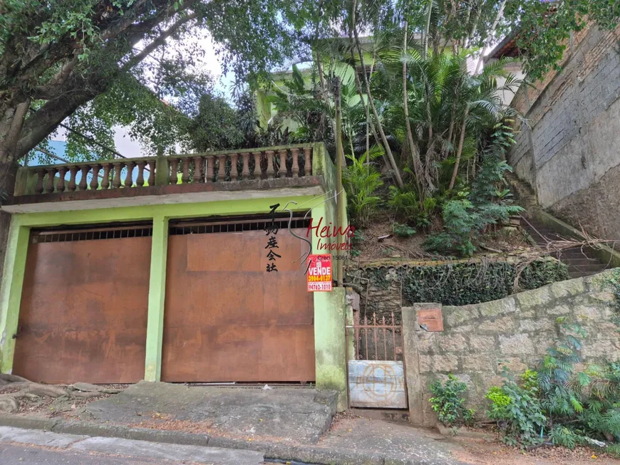 Foto 1 de Casa com 3 Quartos à venda, 210m² em Jardim Vivan, São Paulo