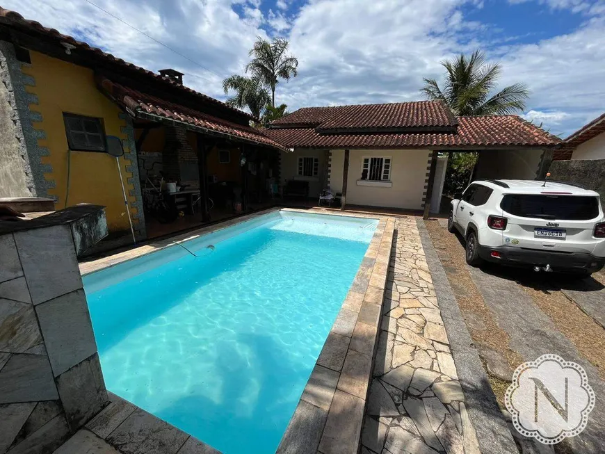 Foto 1 de Casa com 4 Quartos à venda, 134m² em Califórnia, Itanhaém