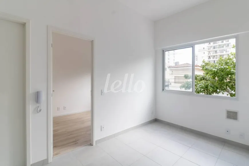 Foto 1 de Apartamento com 2 Quartos para alugar, 34m² em Móoca, São Paulo