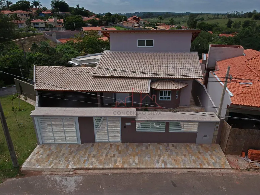 Foto 1 de Casa com 3 Quartos à venda, 338m² em Jardim Porangaba, Águas de São Pedro