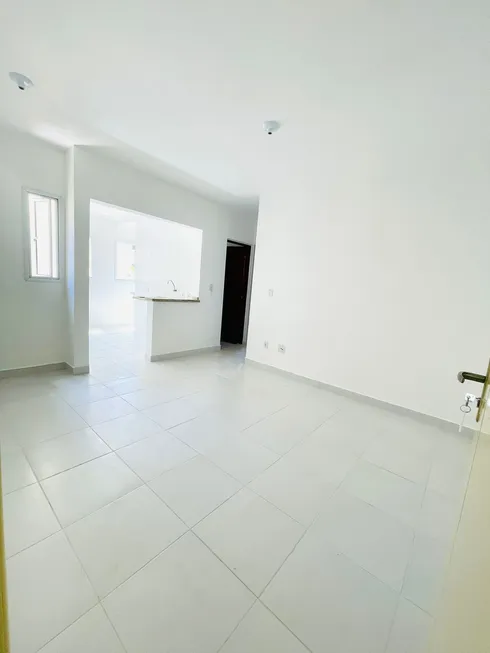 Foto 1 de Apartamento com 2 Quartos à venda, 48m² em Centro, Itaquaquecetuba