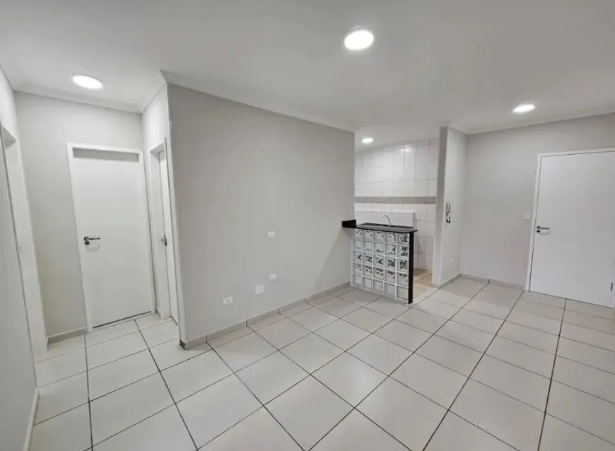 Foto 1 de Apartamento com 2 Quartos à venda, 51m² em Vila das Belezas, São Paulo