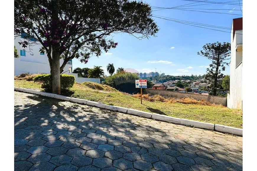 Foto 1 de Lote/Terreno à venda, 300m² em Vila Domingues, Votorantim