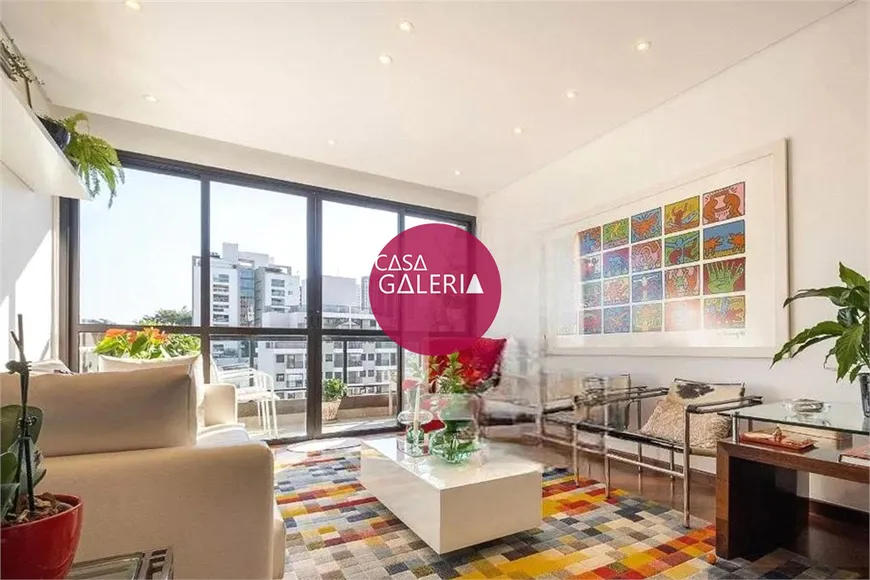 Foto 1 de Apartamento com 3 Quartos à venda, 134m² em Jardim Das Bandeiras, São Paulo
