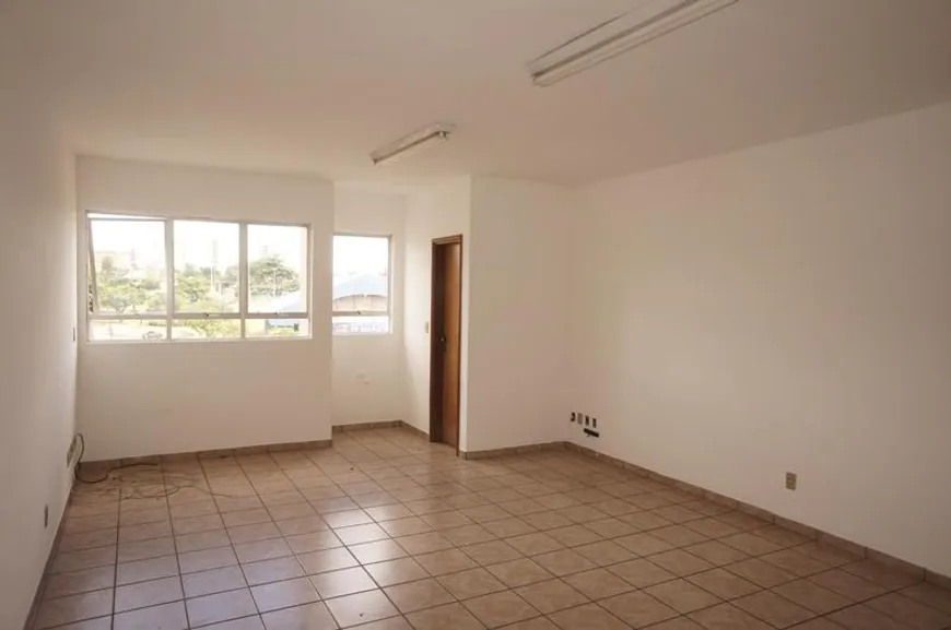 Foto 1 de Sala Comercial para alugar, 34m² em Jardim América, Goiânia