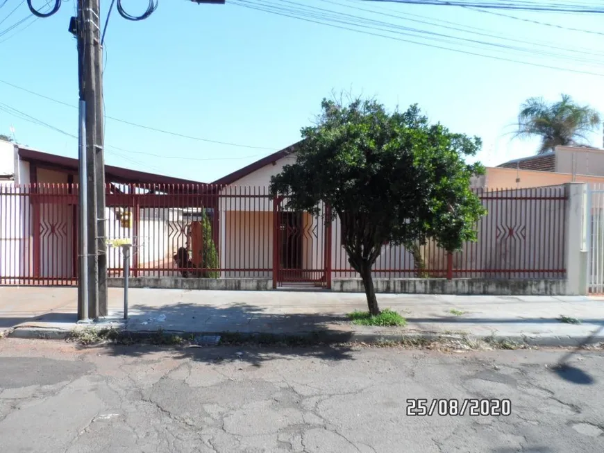 Foto 1 de Casa com 4 Quartos à venda, 179m² em Campo Belo, Londrina