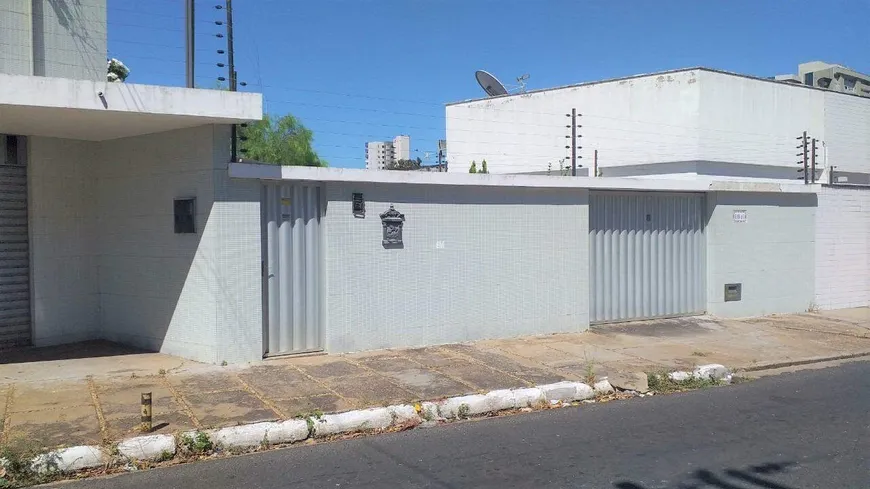 Foto 1 de Casa com 5 Quartos para alugar, 310m² em Ininga, Teresina