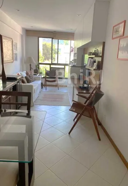 Foto 1 de Apartamento com 2 Quartos à venda, 67m² em Humaitá, Rio de Janeiro