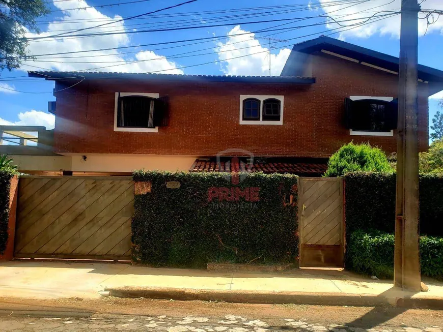 Foto 1 de Casa com 4 Quartos à venda, 359m² em Santos Dumont, Londrina