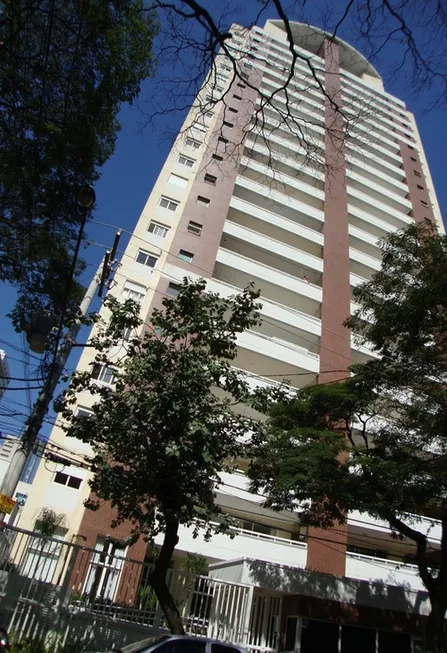 Foto 1 de Apartamento com 4 Quartos à venda, 151m² em Itaim Bibi, São Paulo