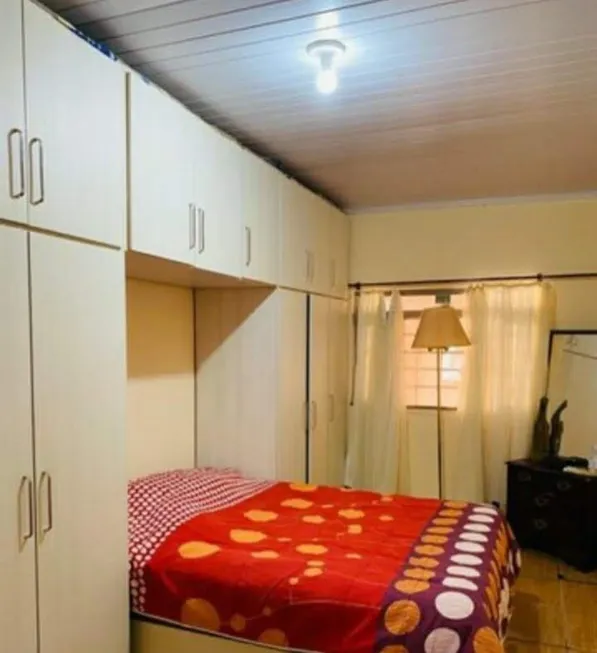 Foto 1 de Casa com 2 Quartos à venda, 150m² em Conjunto Vivi Xavier, Londrina