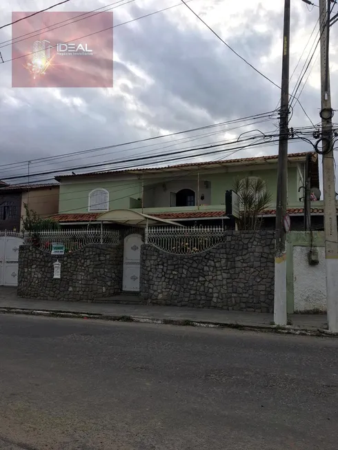 Foto 1 de Casa com 5 Quartos à venda, 305m² em Parque Rosário, Campos dos Goytacazes