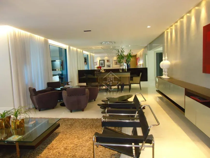 Foto 1 de Apartamento com 4 Quartos para alugar, 274m² em Vila da Serra, Nova Lima