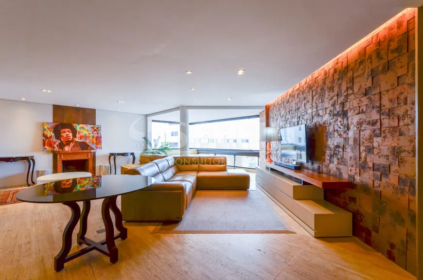 Foto 1 de Apartamento com 4 Quartos à venda, 260m² em Higienópolis, São Paulo