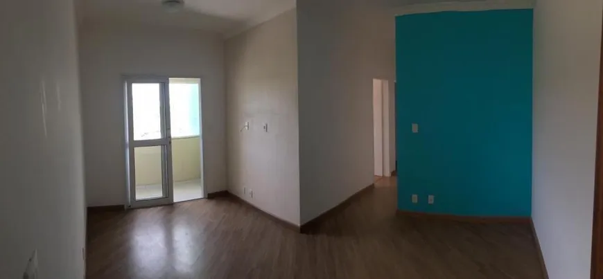 Foto 1 de Apartamento com 2 Quartos à venda, 58m² em Jardim Gurilândia, Taubaté