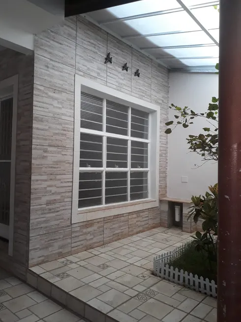 Foto 1 de Casa com 2 Quartos à venda, 187m² em Jardim Santa Rosalia, Sorocaba