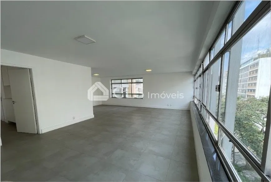 Foto 1 de Apartamento com 4 Quartos à venda, 209m² em Higienópolis, São Paulo