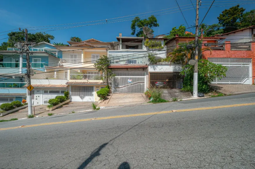 Foto 1 de Sobrado com 4 Quartos à venda, 236m² em Tremembé, São Paulo