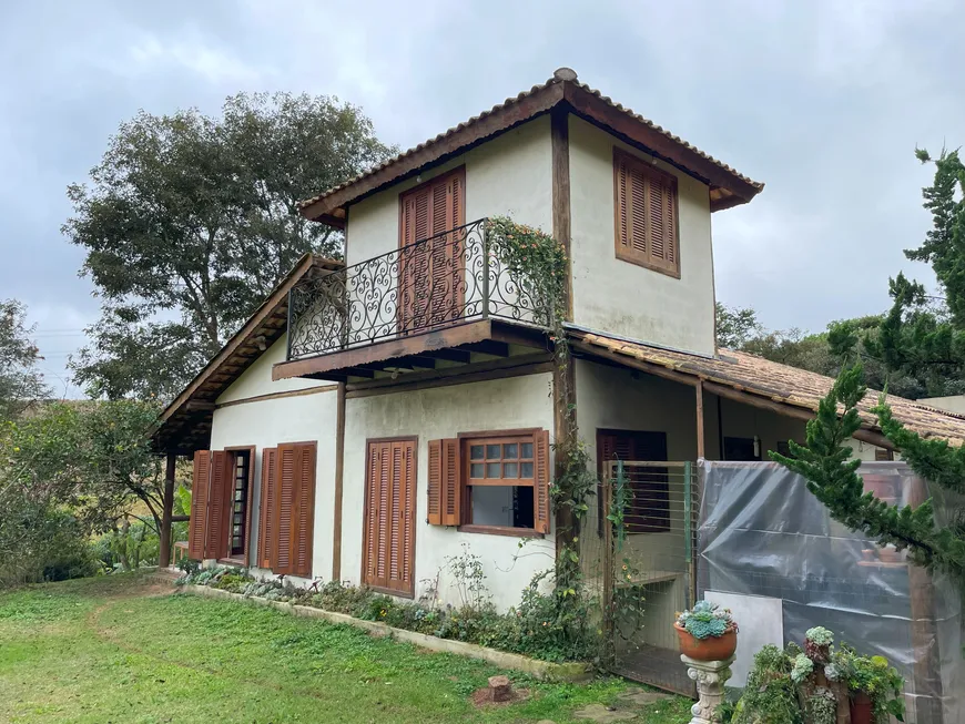 Foto 1 de Casa de Condomínio com 2 Quartos à venda, 1175m² em Granja Viana, Cotia