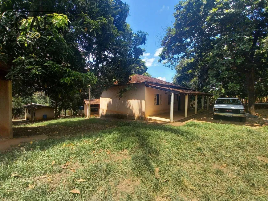 Foto 1 de Fazenda/Sítio com 3 Quartos à venda, 200m² em TANQUINHO VELHO, Jaguariúna