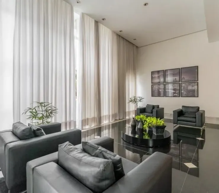 Foto 1 de Apartamento com 3 Quartos à venda, 90m² em Batel, Curitiba