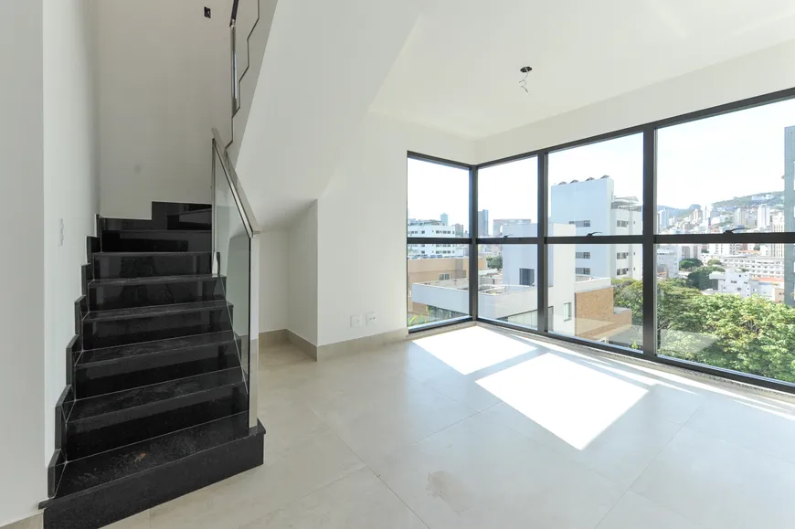 Foto 1 de Apartamento com 4 Quartos à venda, 201m² em Cruzeiro, Belo Horizonte