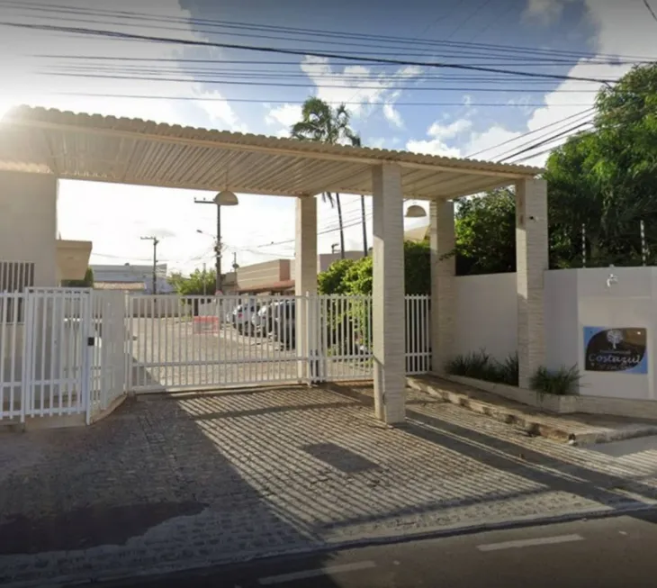 Foto 1 de Casa de Condomínio com 4 Quartos à venda, 10m² em Farolândia, Aracaju