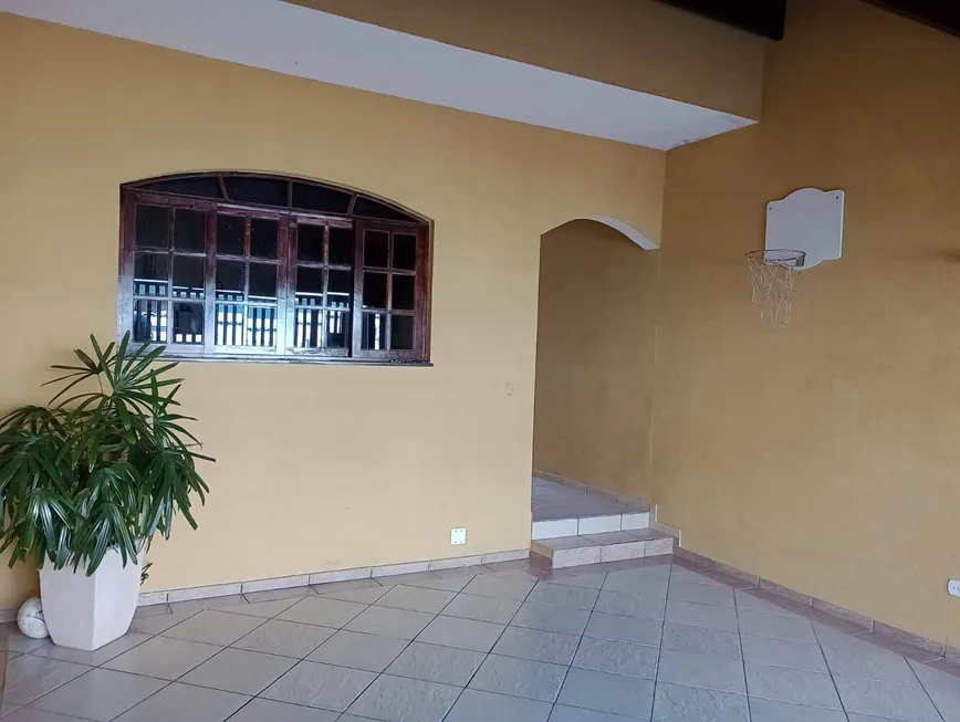 Foto 1 de Sobrado com 3 Quartos à venda, 220m² em Parque Viana, Barueri