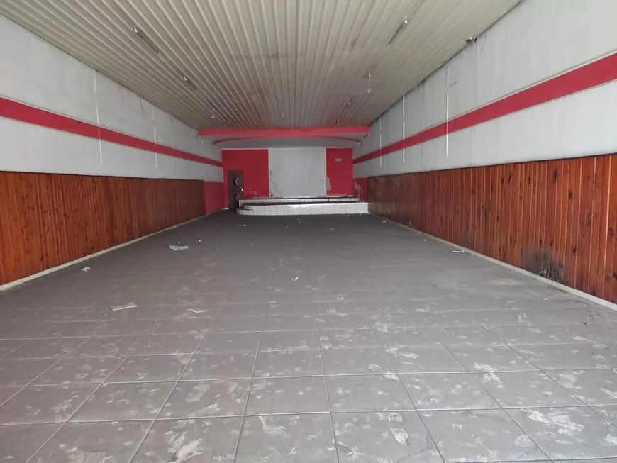 Foto 1 de Ponto Comercial para alugar, 226m² em Vila Cordenonsi, Americana