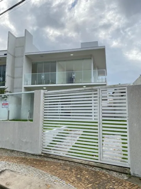 Foto 1 de Casa com 3 Quartos à venda, 273m² em Bosque da Praia, Rio das Ostras