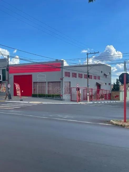 Foto 1 de Galpão/Depósito/Armazém para alugar, 553m² em Vila Nossa Senhora do Carmo, Araraquara