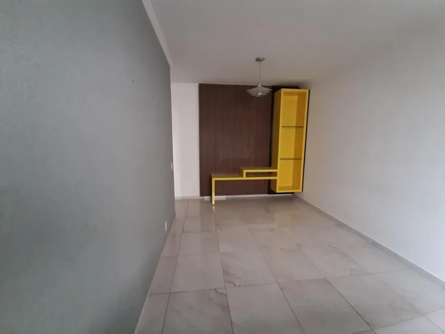 Foto 1 de Apartamento com 2 Quartos à venda, 62m² em Vila São José, Taubaté