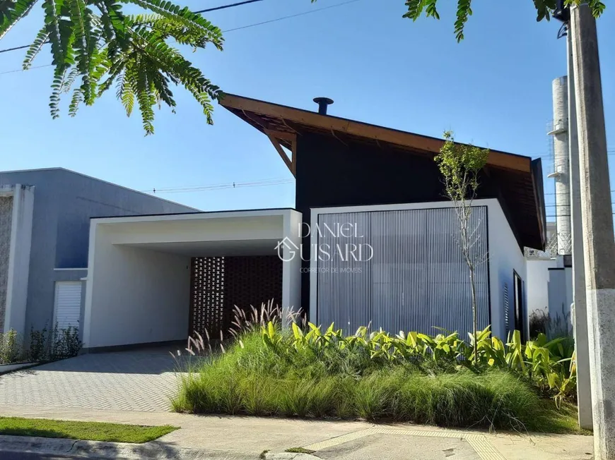 Foto 1 de Casa de Condomínio com 3 Quartos à venda, 170m² em Residencial Verdes Vales, Taubaté