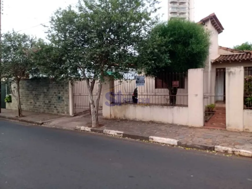 Foto 1 de Casa com 3 Quartos à venda, 147m² em Centro, Araraquara